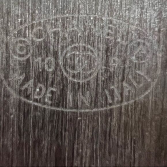 Chanel Black and Gold Bow Bracelet - Picture 5 of 6